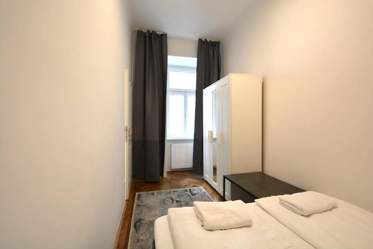 Universum Apartment 4 Wiedeń